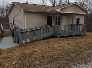 215 Fordham Ln, Robbins, TN 37852