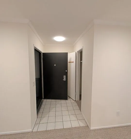 415 Montana Ave #203 — Photo 2