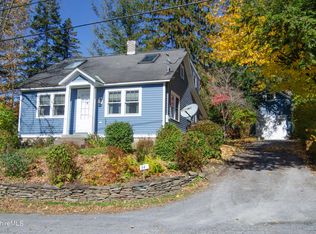 34 Decker St, East Chatham, NY 12060