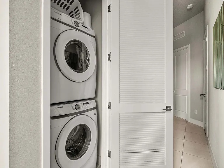 Washer/Dryer
