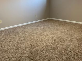 405 E Front St APT 7, Bloomington, IL 61701