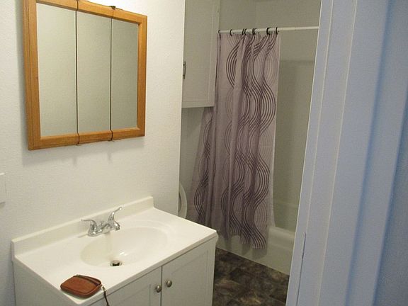 Newly renovated batroom