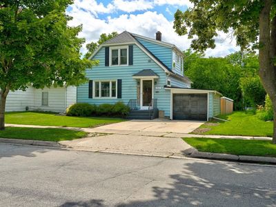 2027 17th Ave, Monroe, WI, 53566