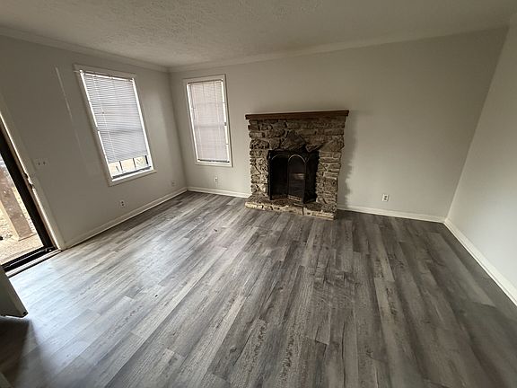 2nd image of 2341 Kimberly Dr #1