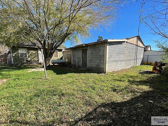 4th image of 7107 Sylvia Handy St