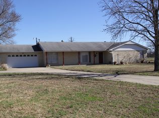 2334 N 380th Rd, Wetumka, OK 74883