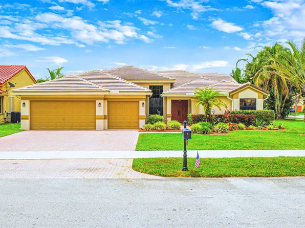 9760 Ridge Walk Court, Davie, FL 33328