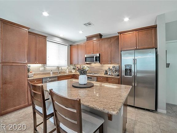 5th image of 7652 Canyon Rain St