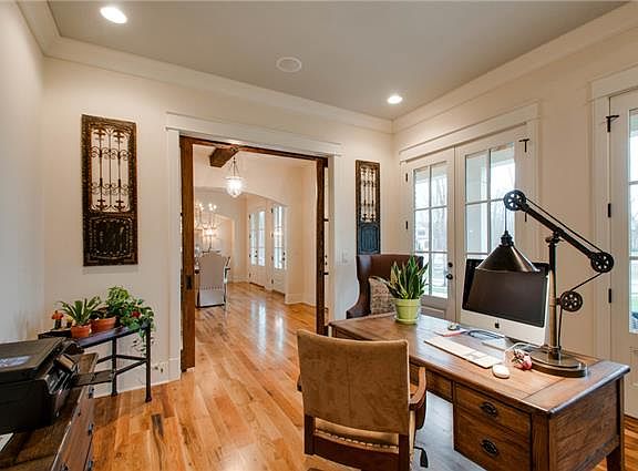 3rd image of 6605 Hastings Ln