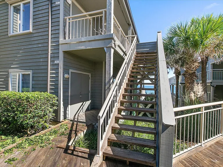 178 Sea Hammock Way — Photo 3