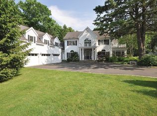 383 West Ln, Ridgefield, CT 06877