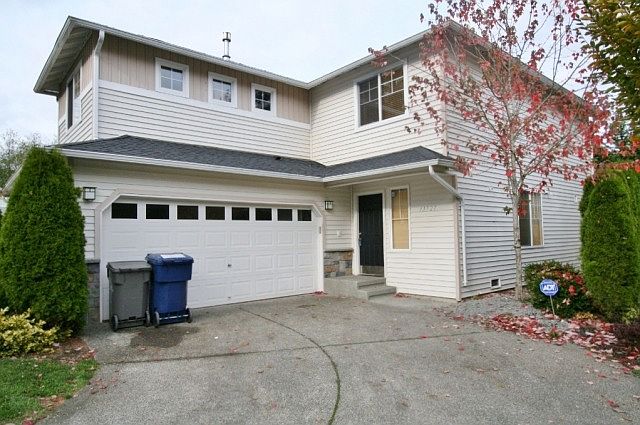 1st image of 13527 25th Ave W