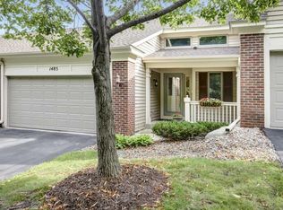 1485 Summit Shores Dr, Burnsville, MN 55306
