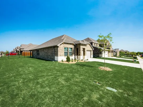 605 Cedar Springs Dr, Princeton, TX 75407