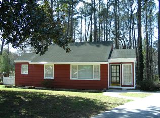 2579 Barrylyn Dr, Doraville, GA 30360
