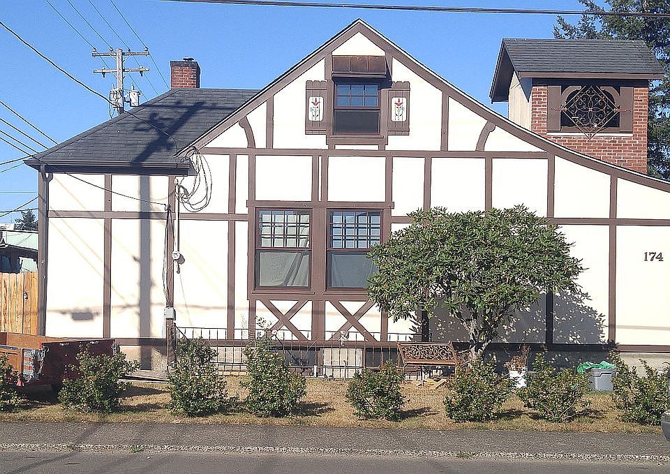 2nd image of 174 N 20th St