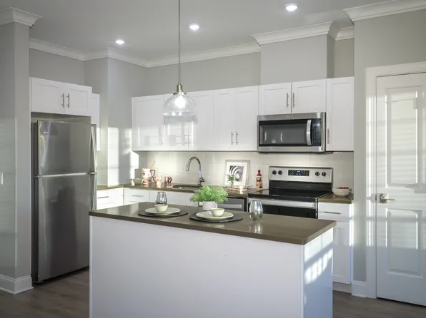 Fairfield The Wel at Lindenhurst