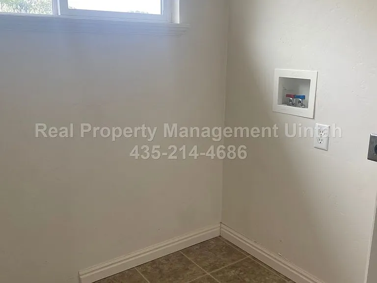 1414 S 675 E — Photo 5