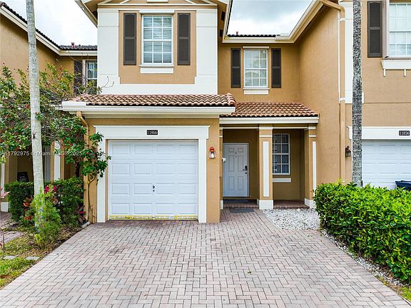 4th image of 11866 SW 152nd Pl