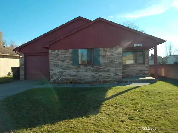 16682 Eastland St, Roseville, MI 48066
