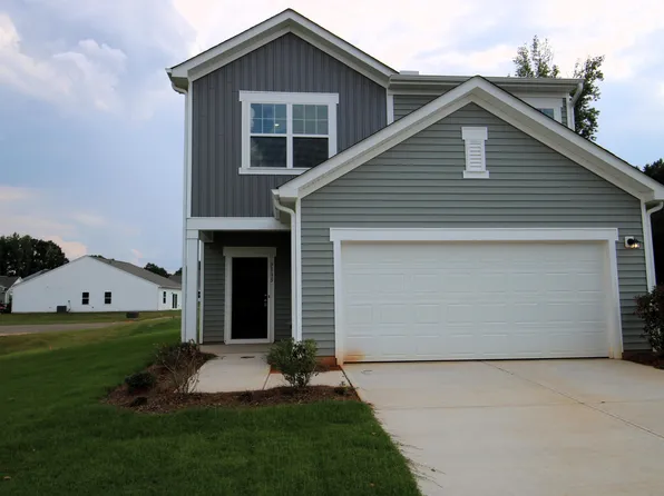 7135 Pilatus Ave, Spring Hope, NC 27882