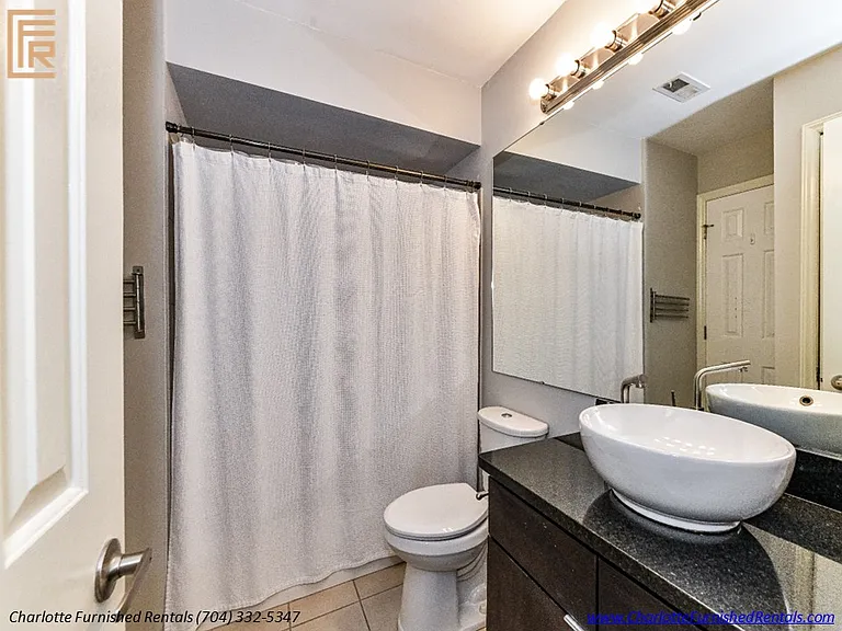 509 Graham St #2 — Photo 15