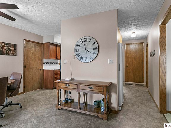 4th image of 10277 SW 29th Rd