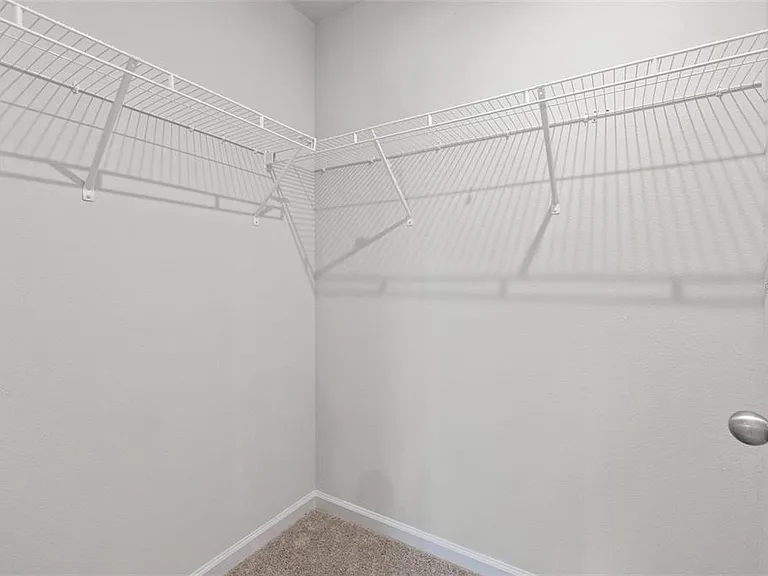 2326 Summerlit St — Photo 14