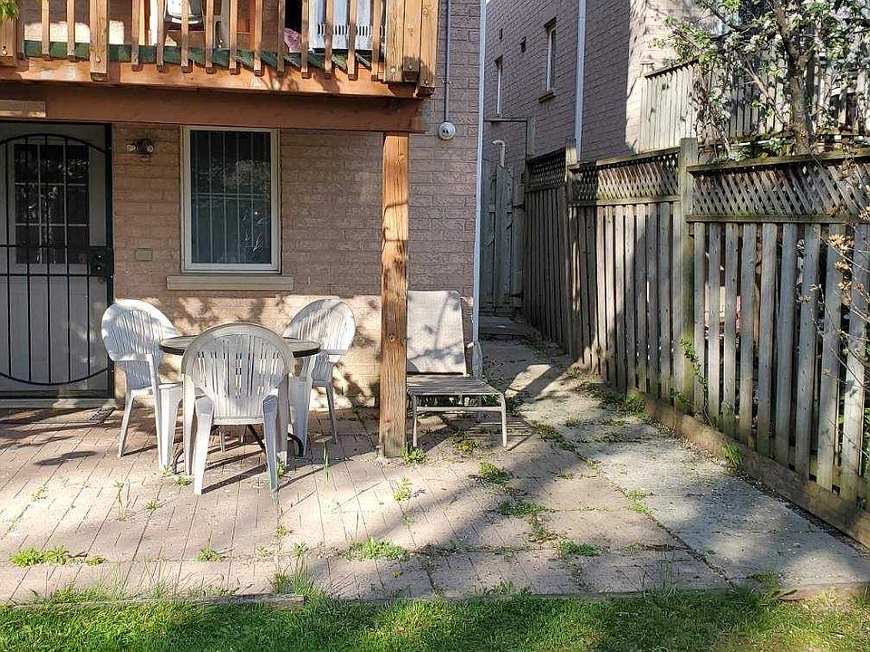 2nd image of 196 Rosemount Ave #Basement