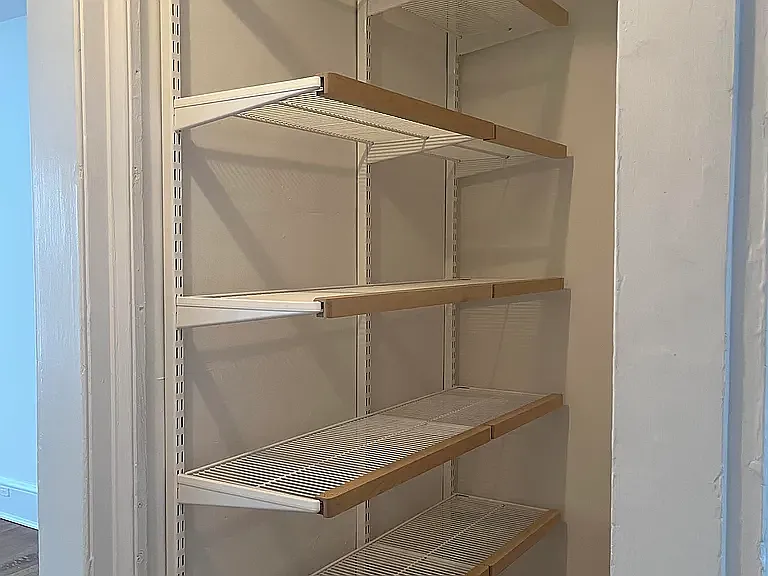 2 bed, 1200 sqft, $3,100 — Photo 4
