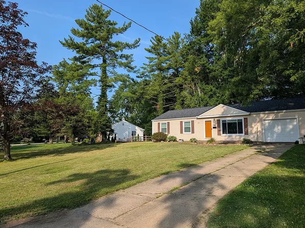 235 Shipherd Cir, Oberlin, OH 44074