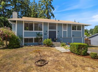 3024 SE Travera Dr, Pt Orchard, WA