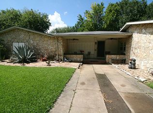 212 13th Ave N, Texas City, TX 77590