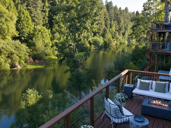 15573 Riverside Dr, Guerneville, CA 95446