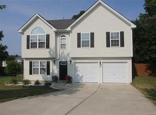 317 White Water Dr, Rock Hill, SC 29732