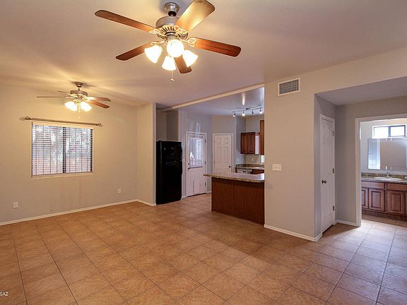 2nd image of 3051 N Estrella Ave
