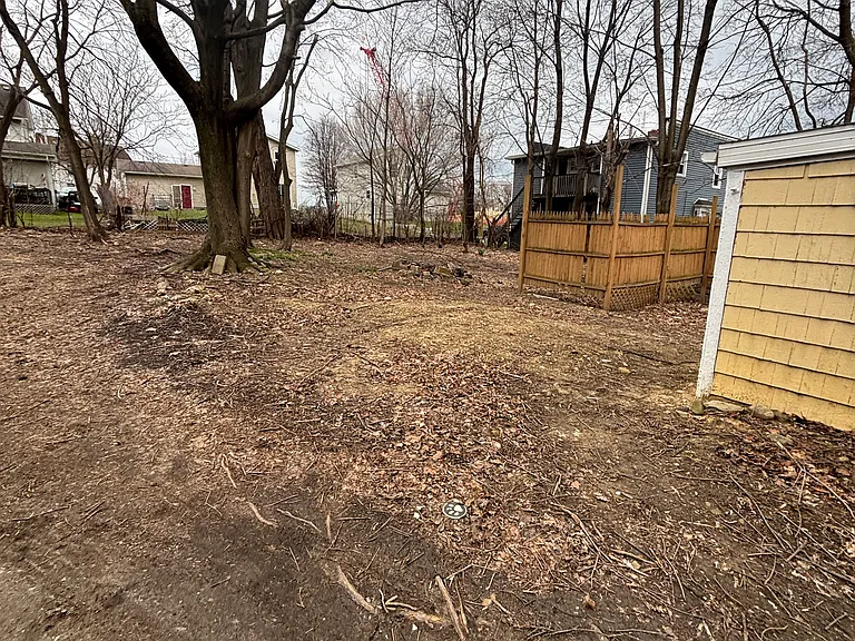 344 N Adams St — Photo 20