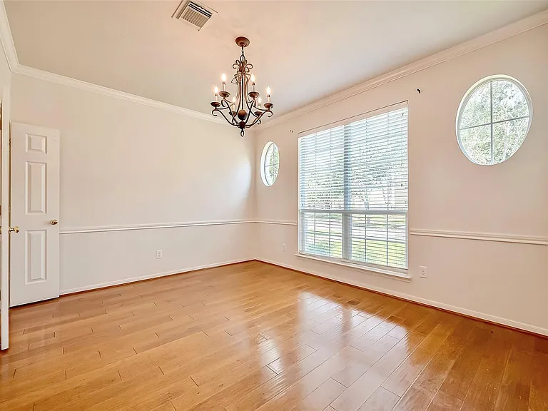 5506 Flower Grove Ct — Photo 6