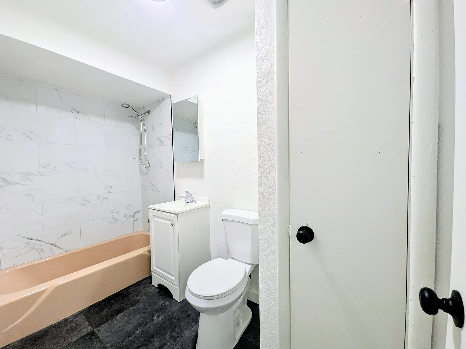2 bed, 850 sqft, $1,015 — Photo 3
