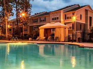 202 Carolina Point Pkwy, Greenville, SC 29607