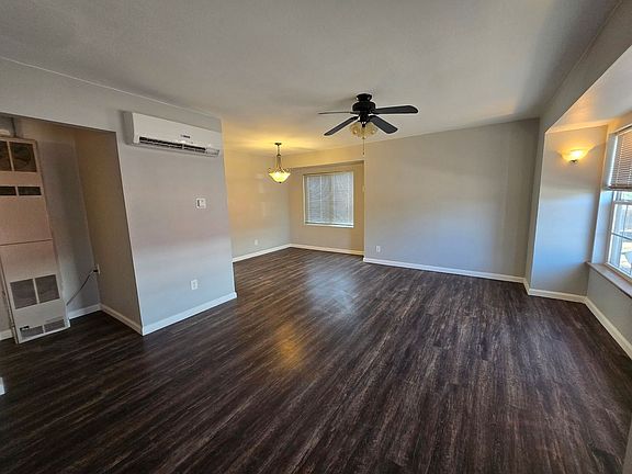 2nd image of 210 S Delaware Ave