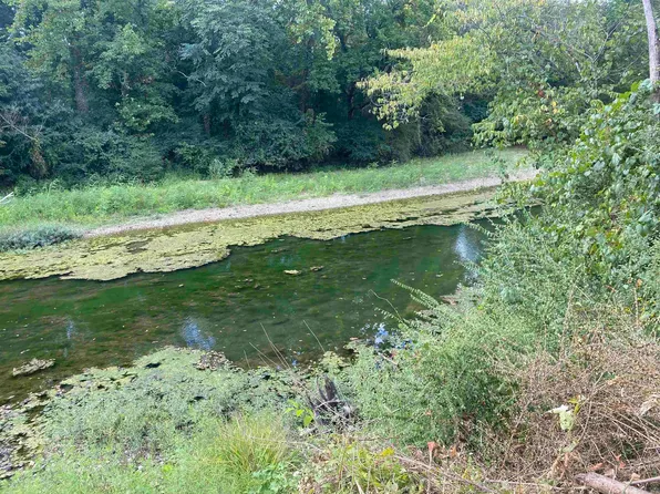 8 Southfork Hwy #27, Story, AR 71970