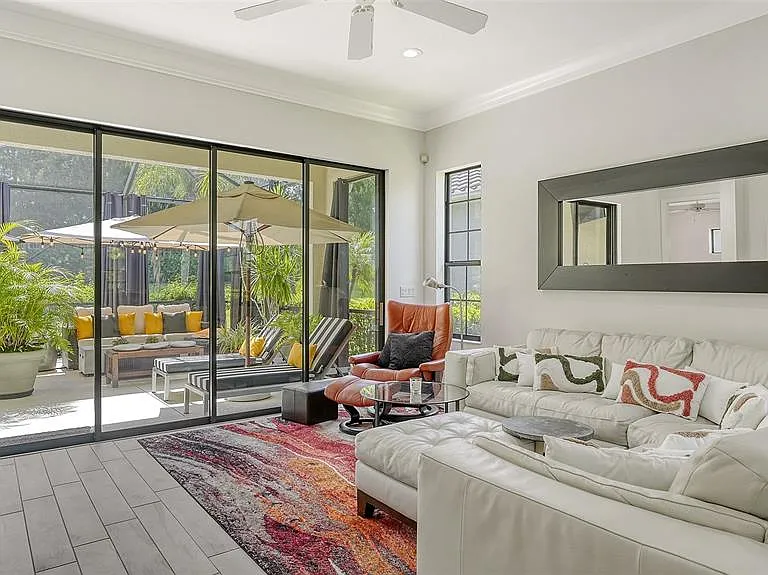 7223 Presidio Gln — Photo 6