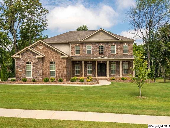 2nd image of 351 Bradford Farms Dr