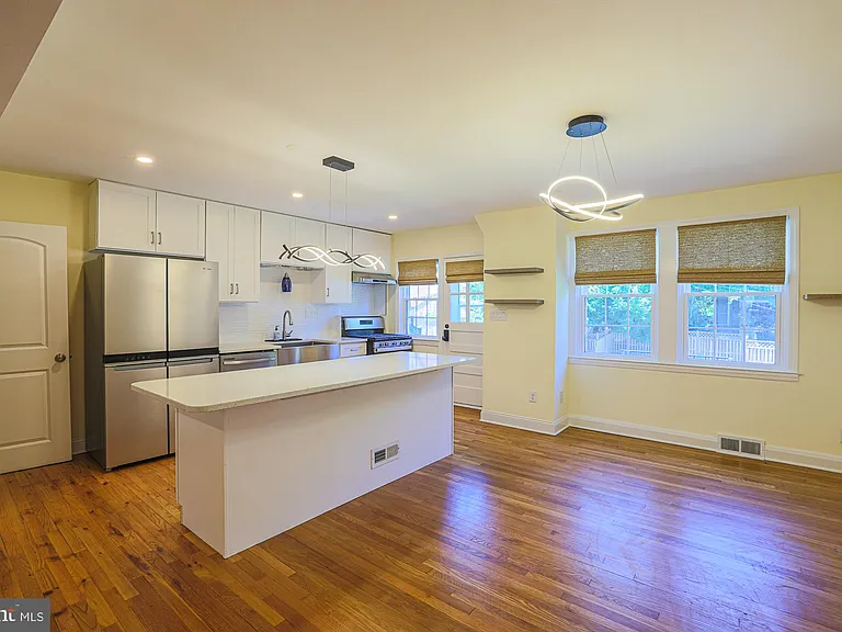 214 Overbrook Rd — Photo 7