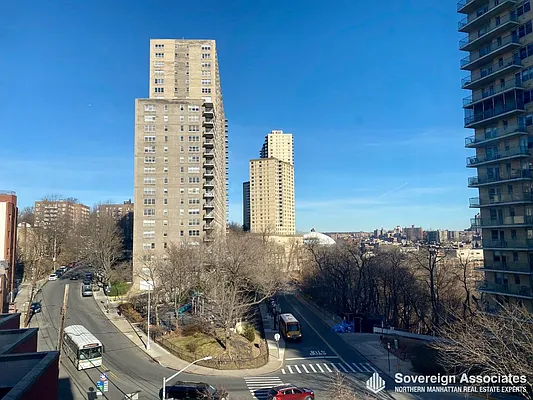 Rented by Sovereign Associates | media 23