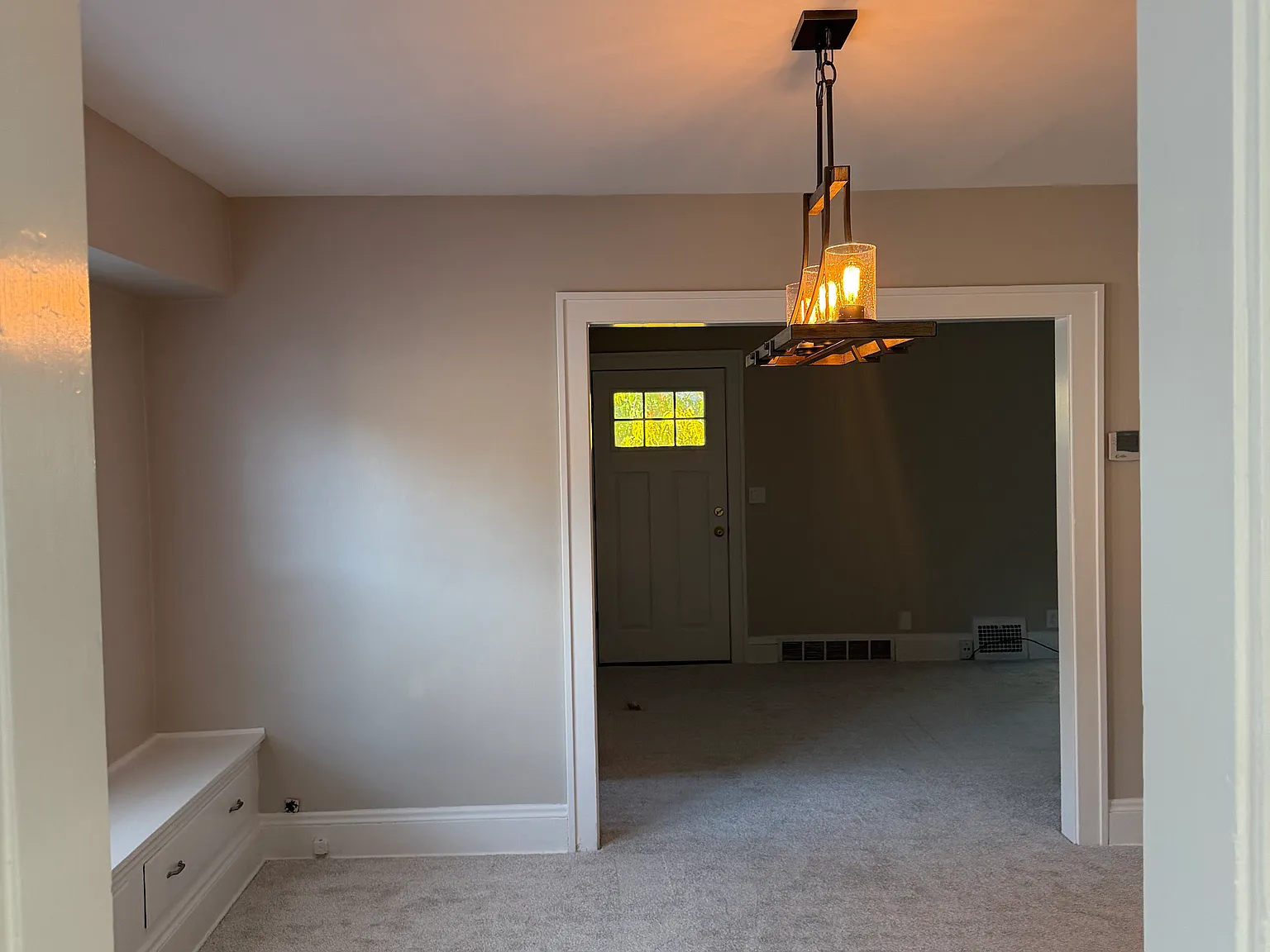 2 bed, 1175 sqft, $1,600 — Photo 3