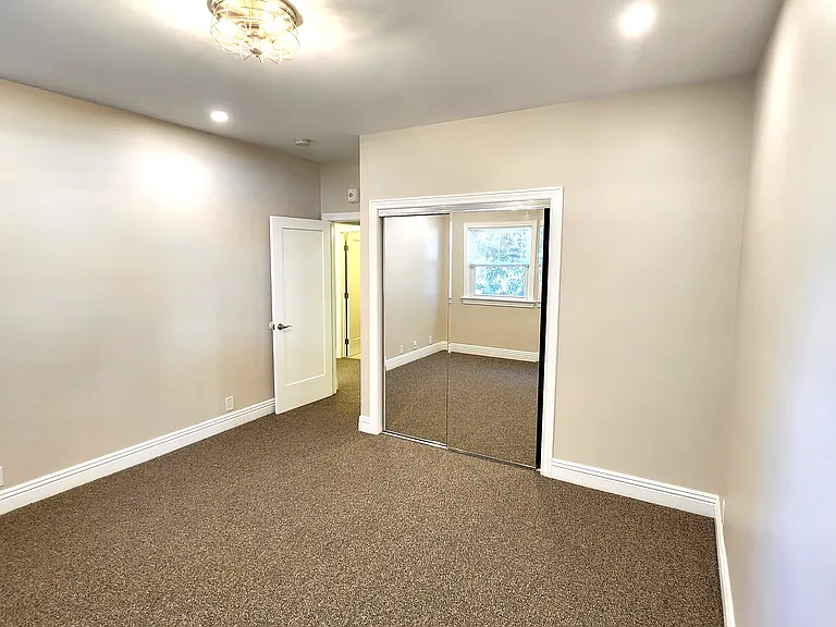 1350 Turk St #522 — Photo 11