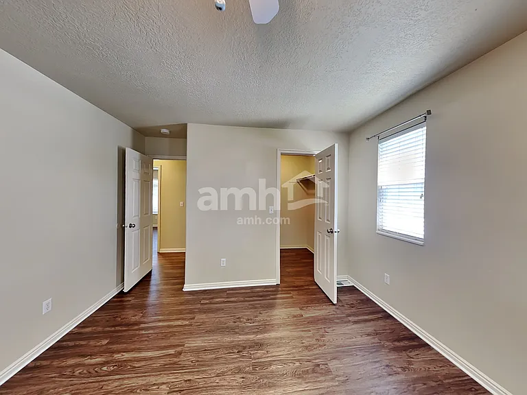 182 S 1125 W — Photo 7