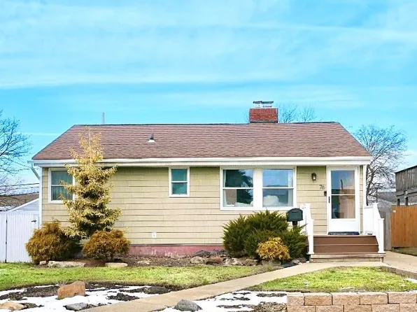 76 Van Buren Street, Freeport, NY 11520